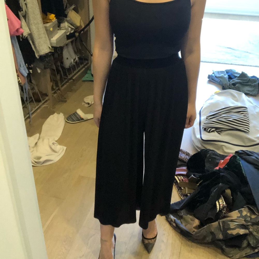 Zara flared cropped pants in XS